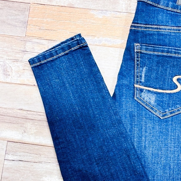 ARDENE Eco-conscious Sustainable Regular Rise Jeggings - Picture 5 of 13